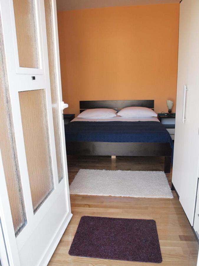 Apartments & Room Masa Starigrad Paklenica Quarto foto